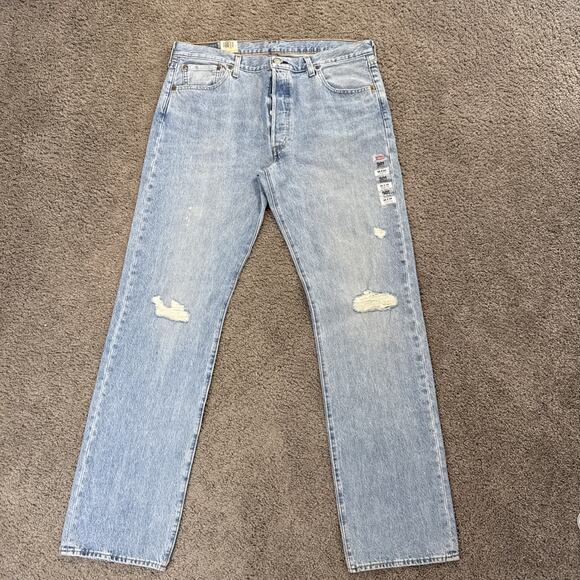 NWT Levi’s Jeans Mens 36x34 Blue 501 Straight Fit Button Fly Denim Casual Preppy - Picture 1 of 8